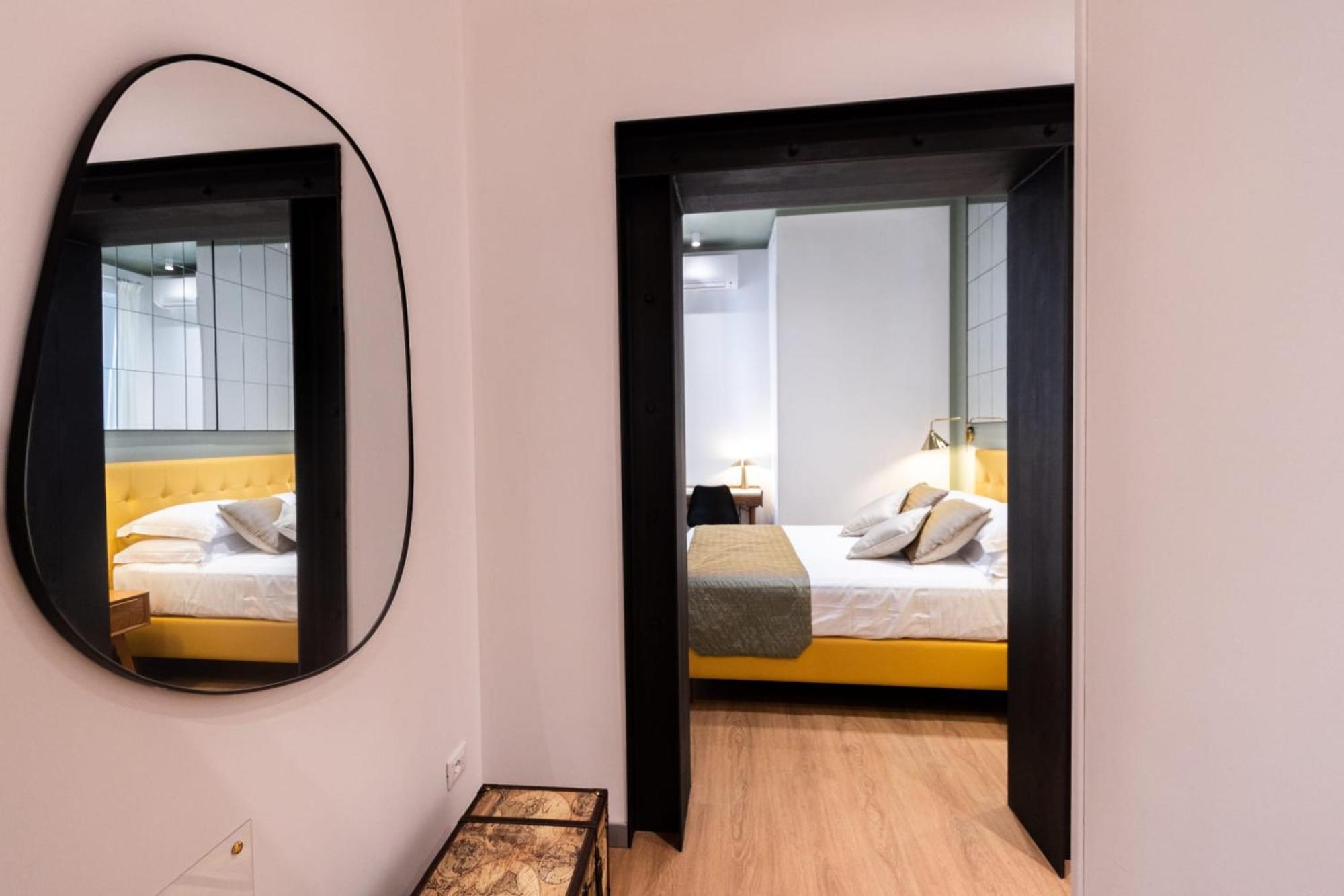Trevi Monti House Hotel Рим Екстериор снимка