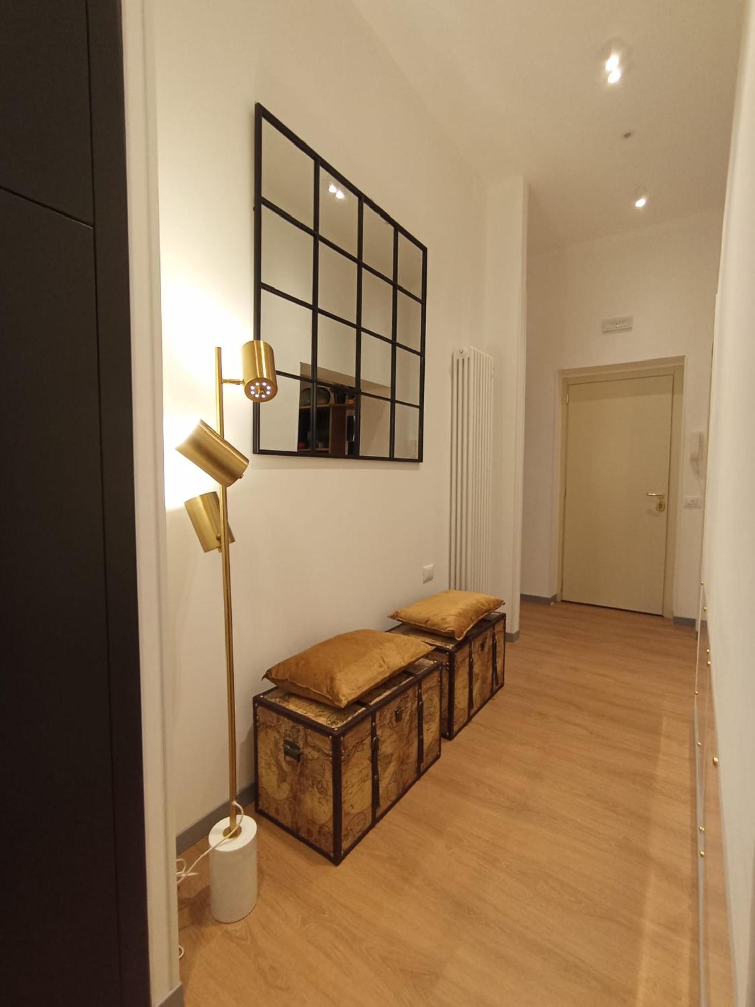 Trevi Monti House Hotel Рим Екстериор снимка